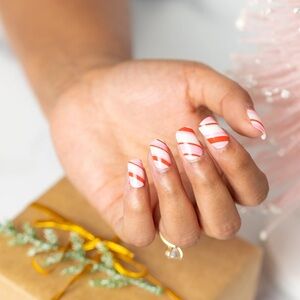 ⭐️NEW Red Aspen nail dashes